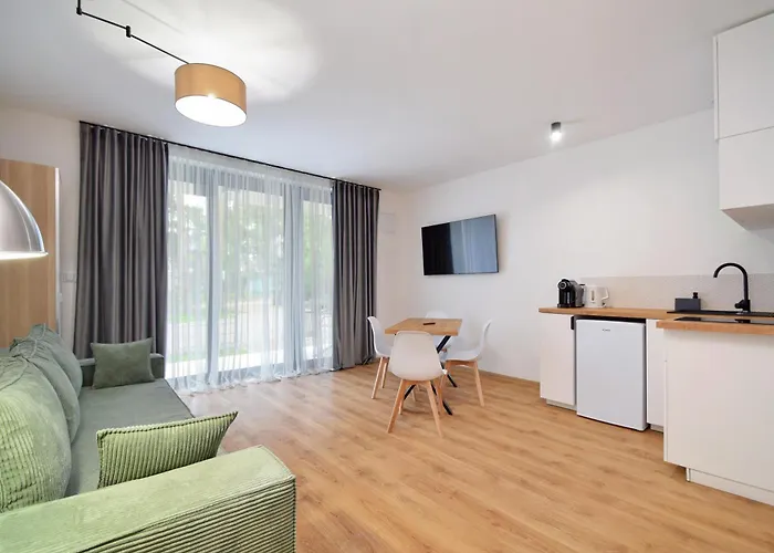 Byc Morze 3* 波别罗沃